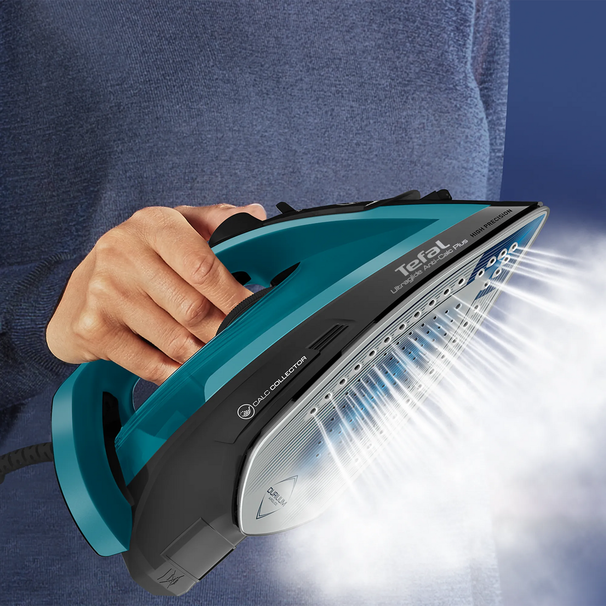 Tefal Ultraglide Plus Anti-Calc Steam Iron FV5873