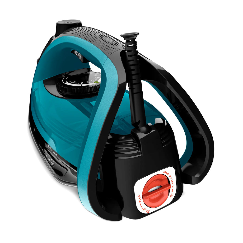 Tefal Ultraglide Plus Anti-Calc Steam Iron FV5873