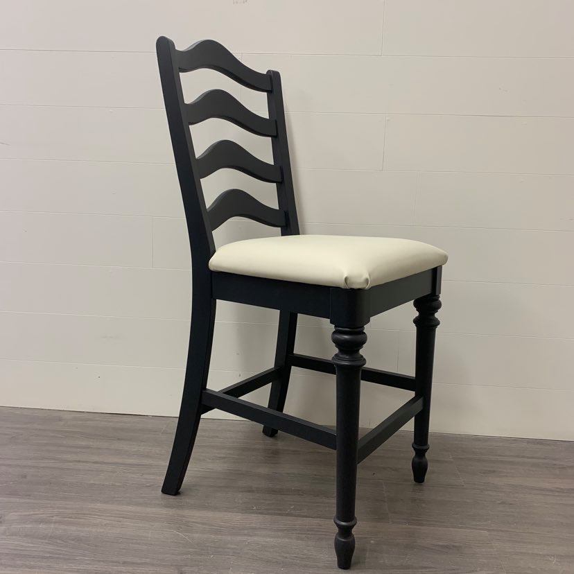 4 Cast Black Bar Stools