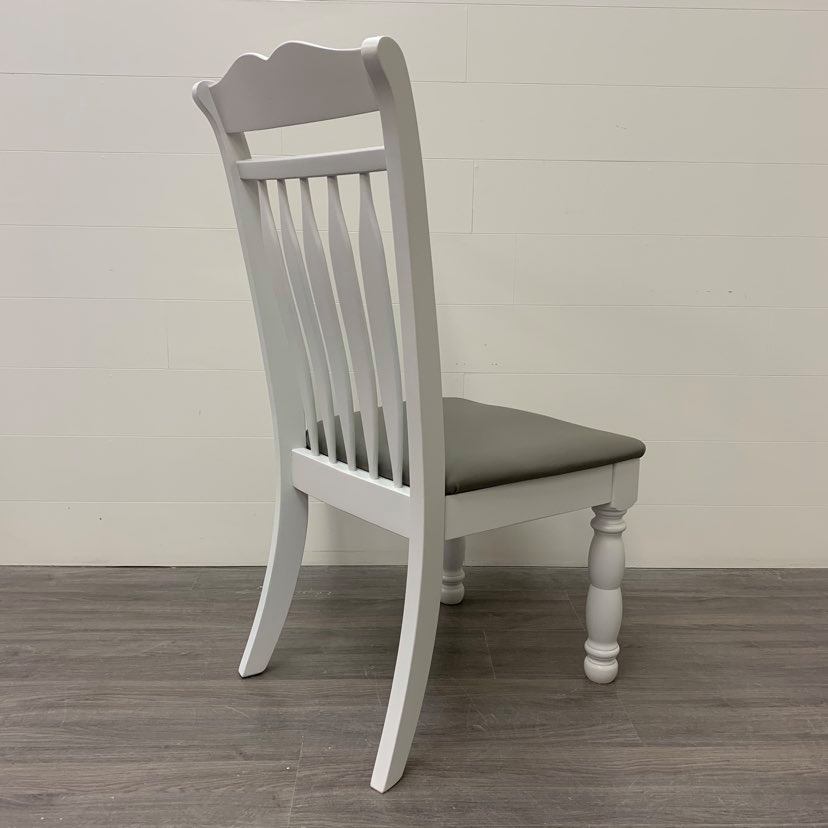 4 Maple Farmhouse Dining Chairs