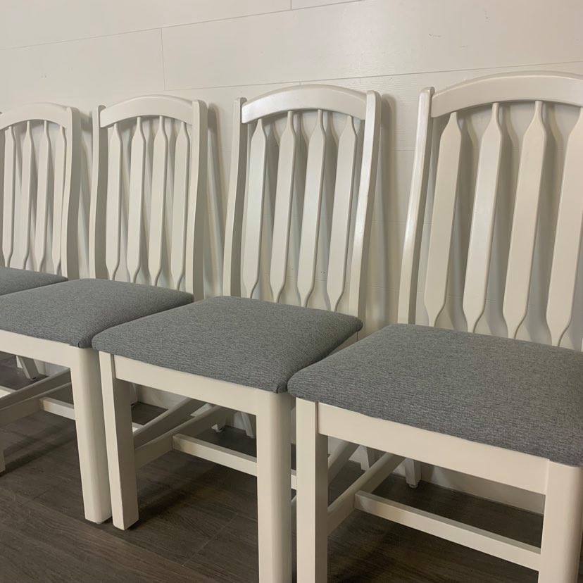 4 Little White Dining Chairs