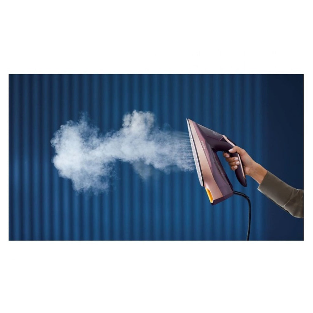 Refurbished Philips Steam Iron With 350 ml water tank and Vertical steam function - DST8040/30
