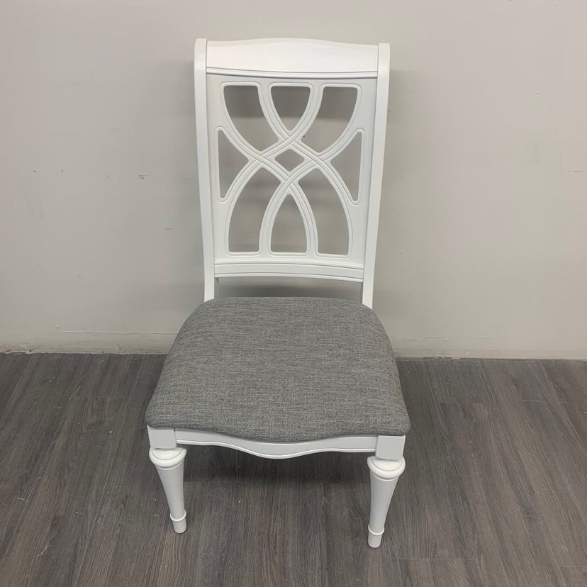 4 Little White Dining Chairs