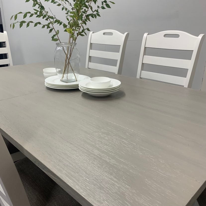 8 Piece farmhouse harvest dining set
