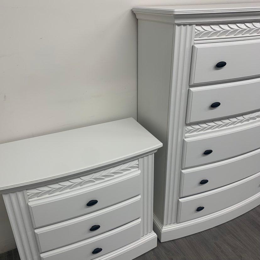 2 Piece Bedroom Set