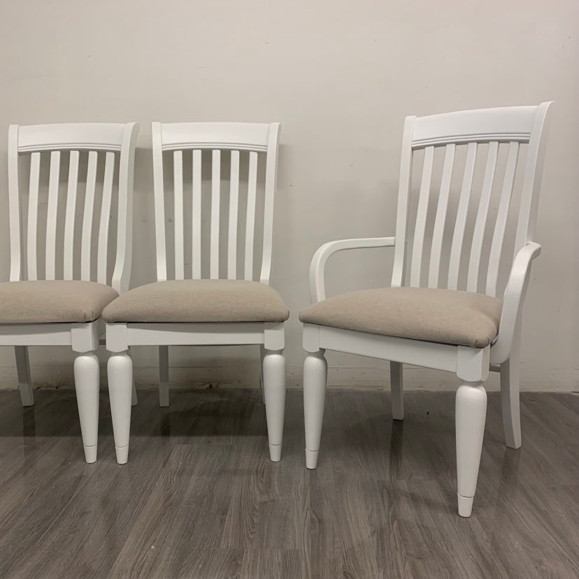 8 Little White Dining Set