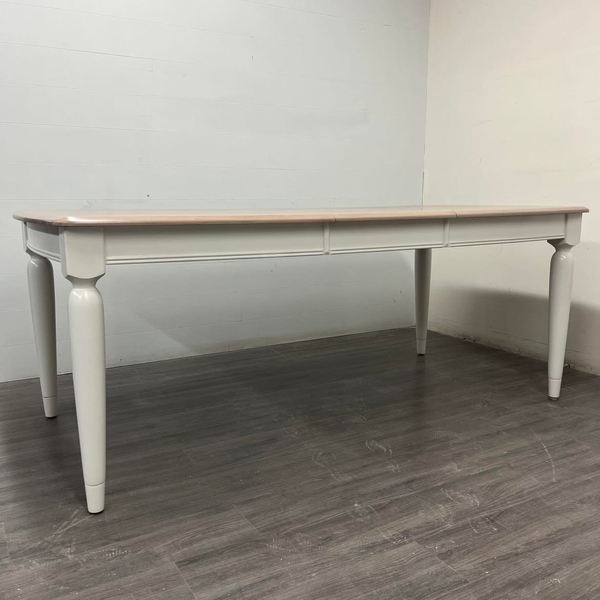 8 Little White Dining Set
