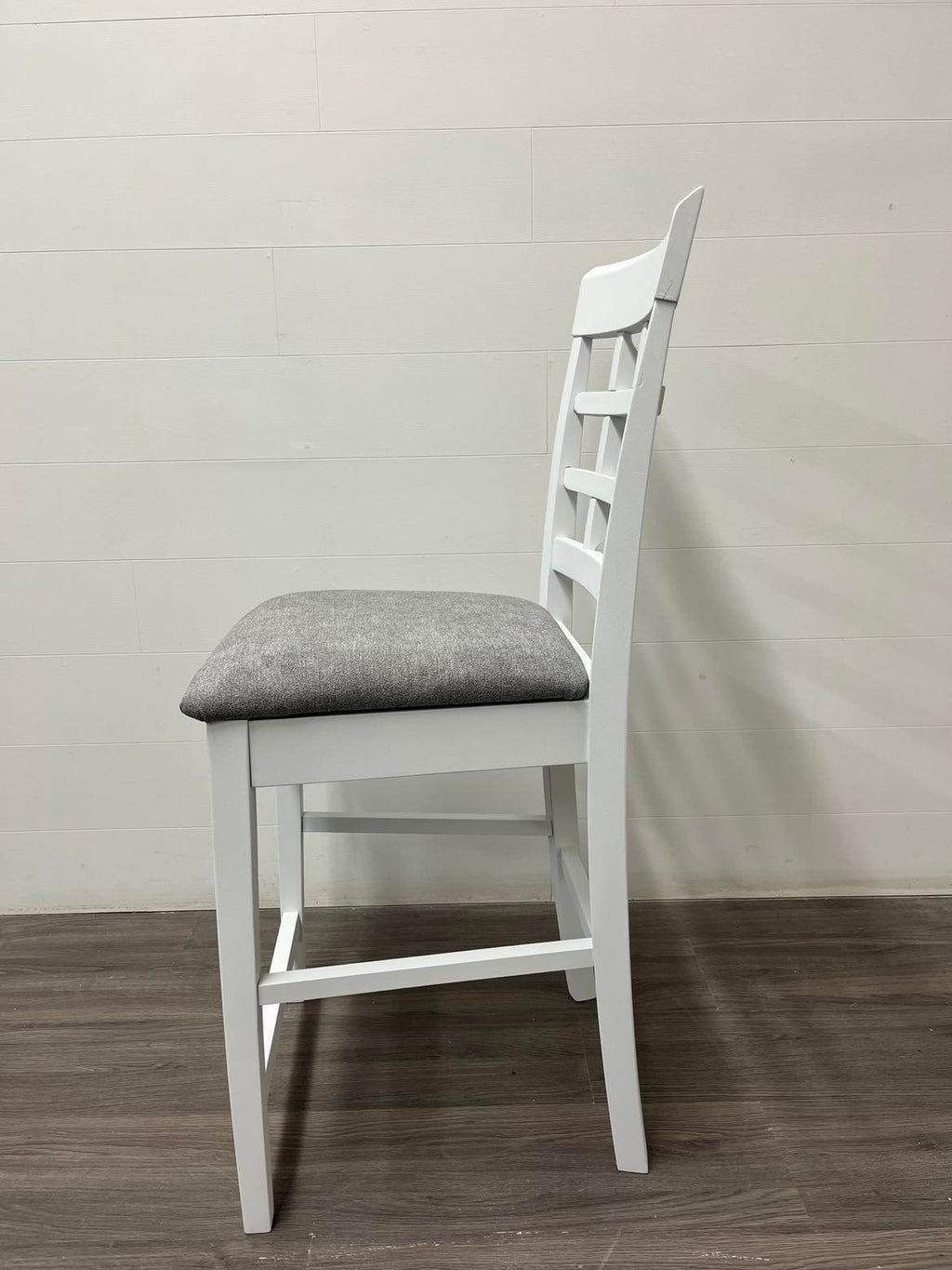 2 Counter Height Stools