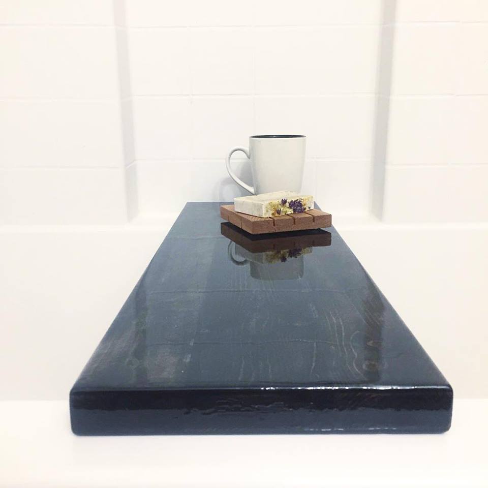 Resin Bathtub Table