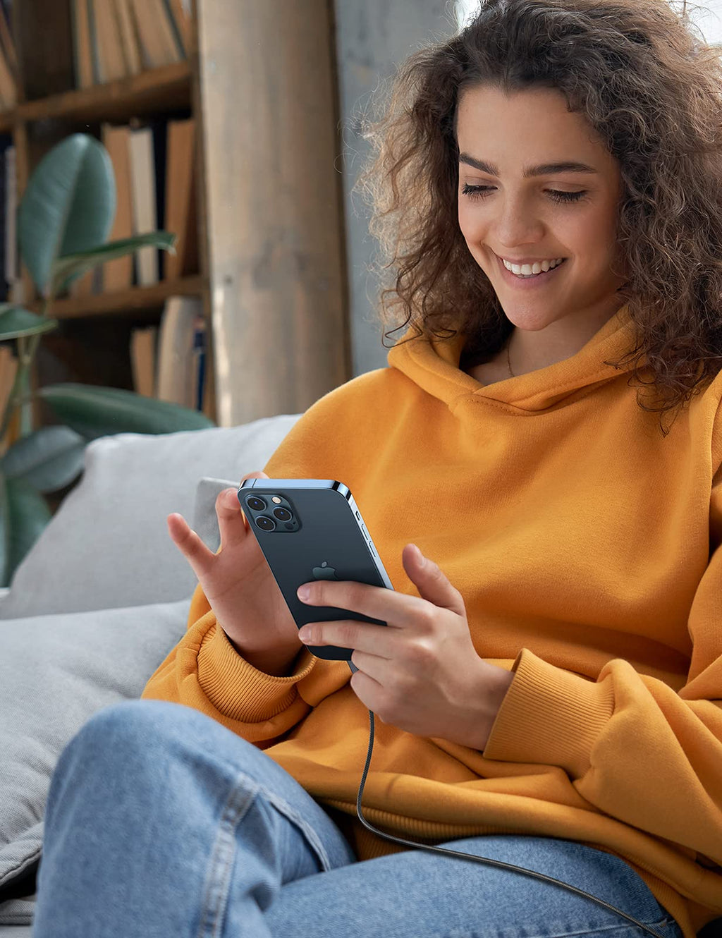 UGREEN MFi USB-C to Lightning Charging Cable