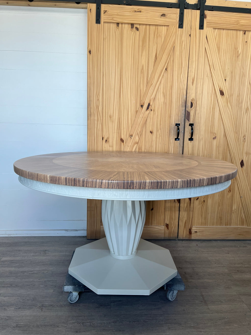 Round Shiplap Pedestal Dining Table