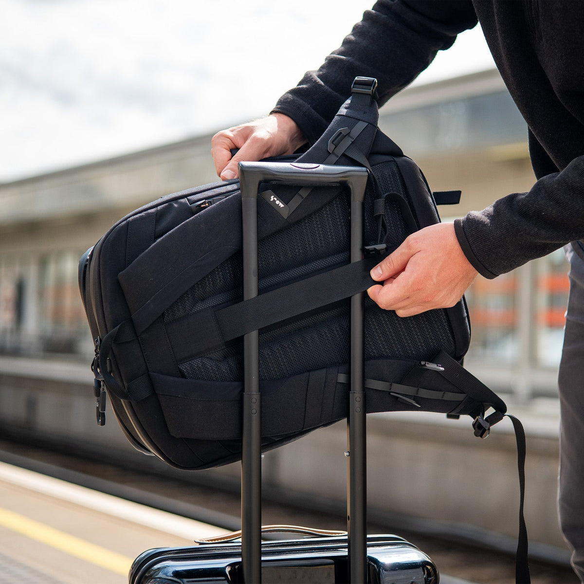 Protective Zip Backpack - Extreme