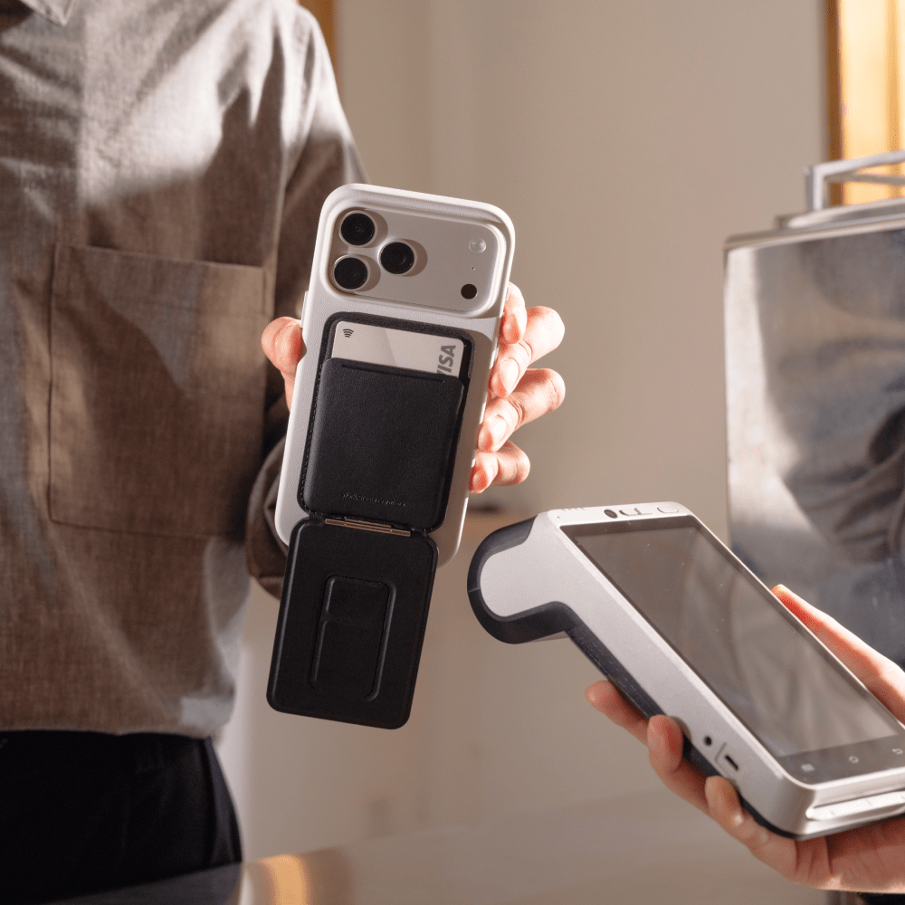 Trackable Tripod Wallet