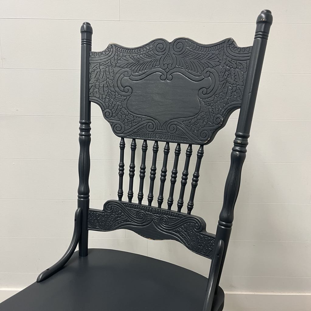 6 Farmhouse Pressed Back Dining Chairs