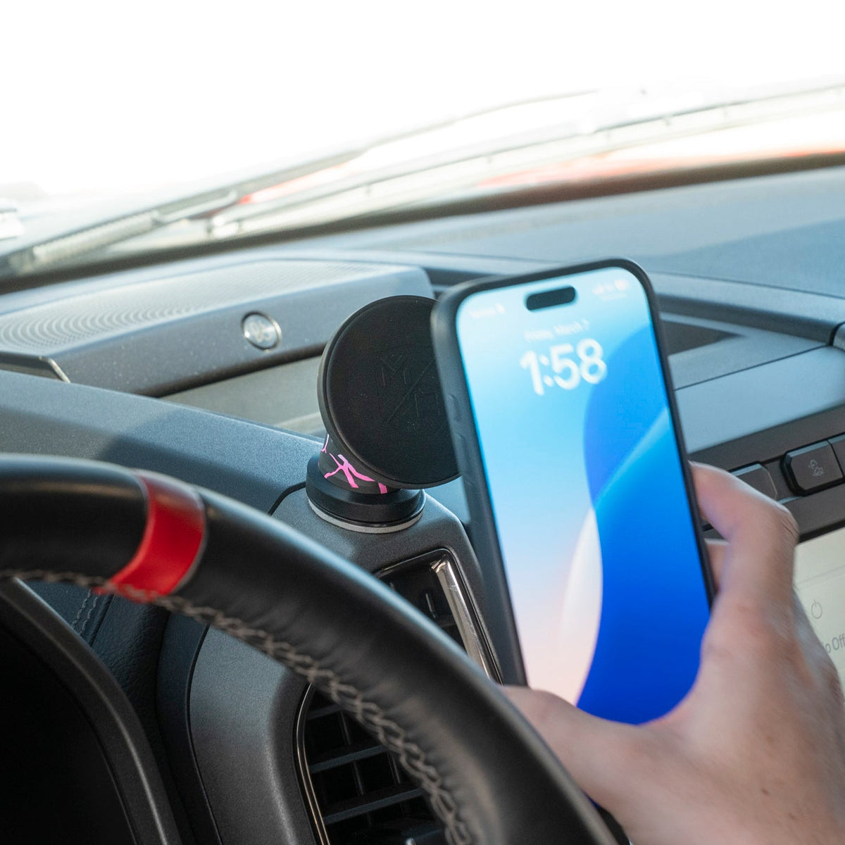 ShredNetic Maxx | Shreddy Branded Magnetic & Non-Charging MagSafe® Phone Mount